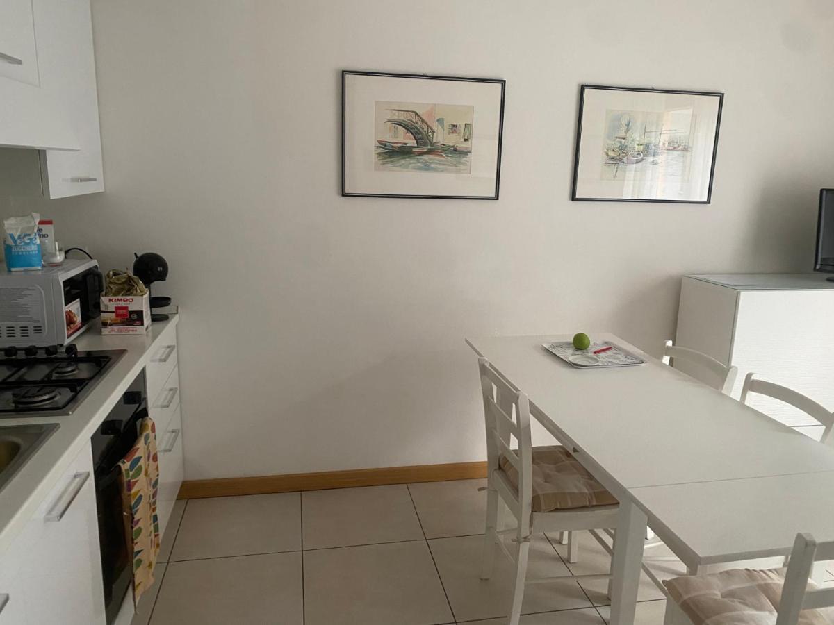 La Casa Di Giacomo Con Parcheggio Триест Екстериор снимка